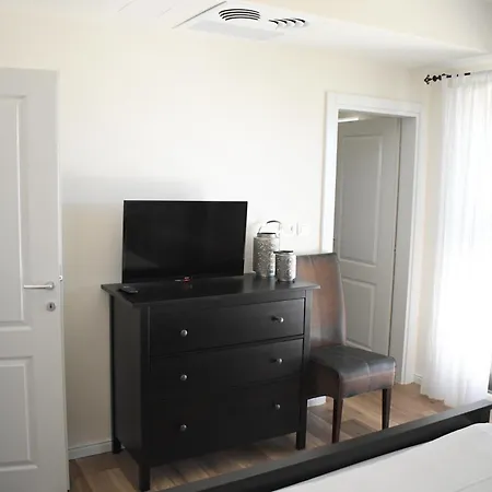 Baltimore.house *